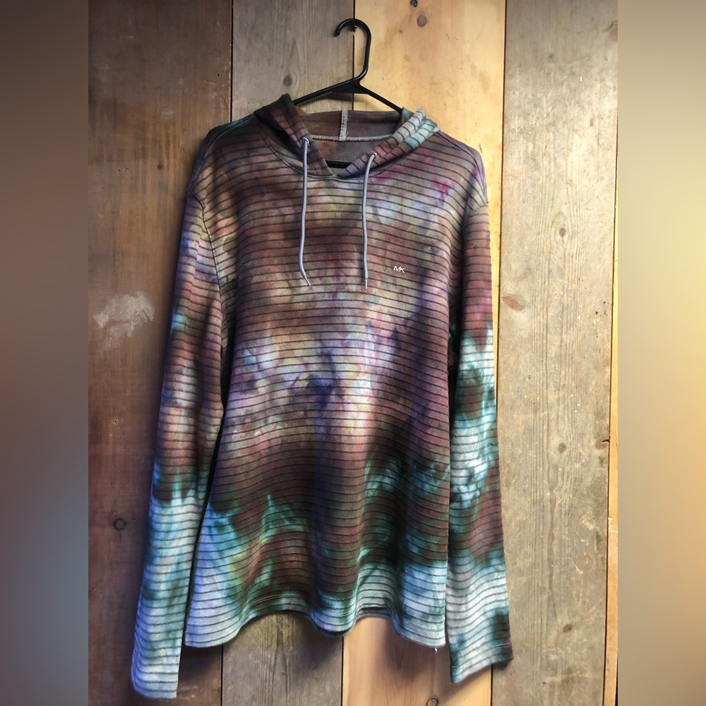 Michael Kors Men’s Custom Tie Dye light weight hoodie, size XL